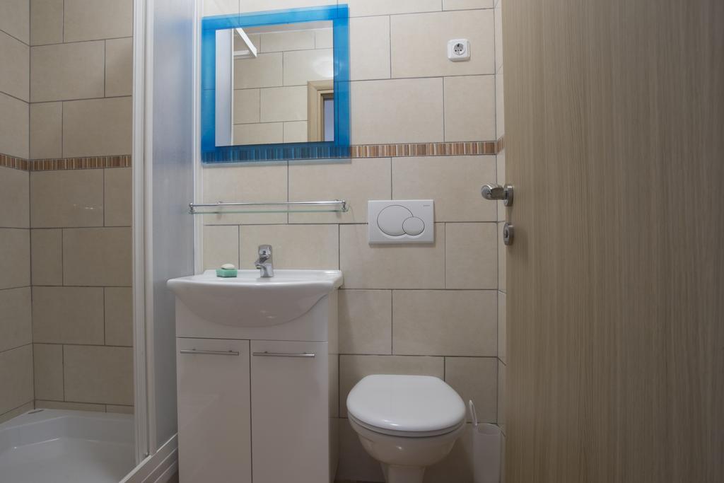 Jela Apartments Nin Bagian luar foto